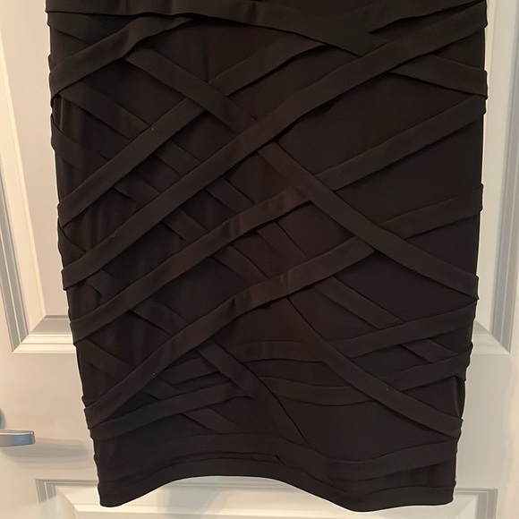 Tadashi Shoji - Black Ruched Dress - Picture 2 of 11